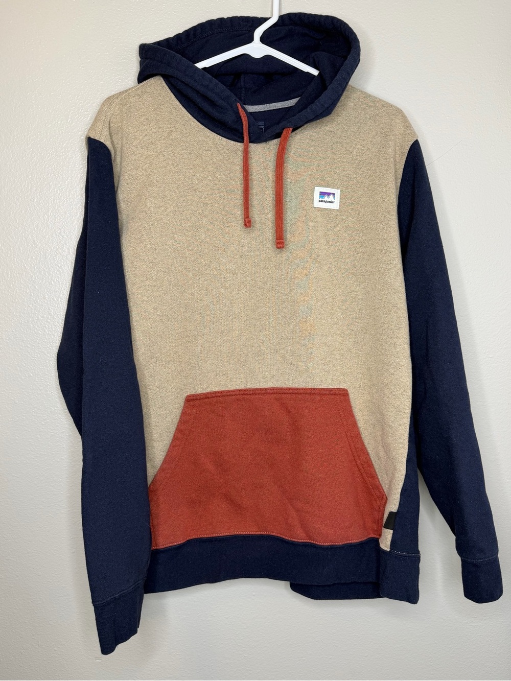 Patagonia Hoodie Men's Large Grayling Brown Navy Shop Sticker Uprisal Pullover